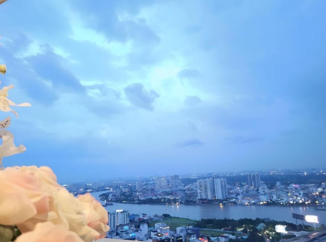 Luxury Vinhomes Central Park 胡志明市 外观 照片